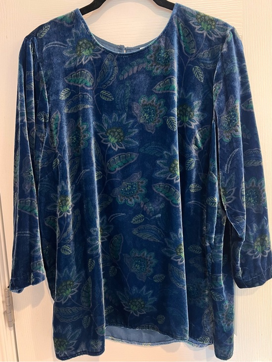 J. Jill Tops - J. Jill Velvet Blue Floral Paisley 3/4 Sleeves Tunic Blouse Top M Women’s Green